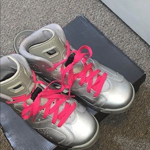 Retro 6s